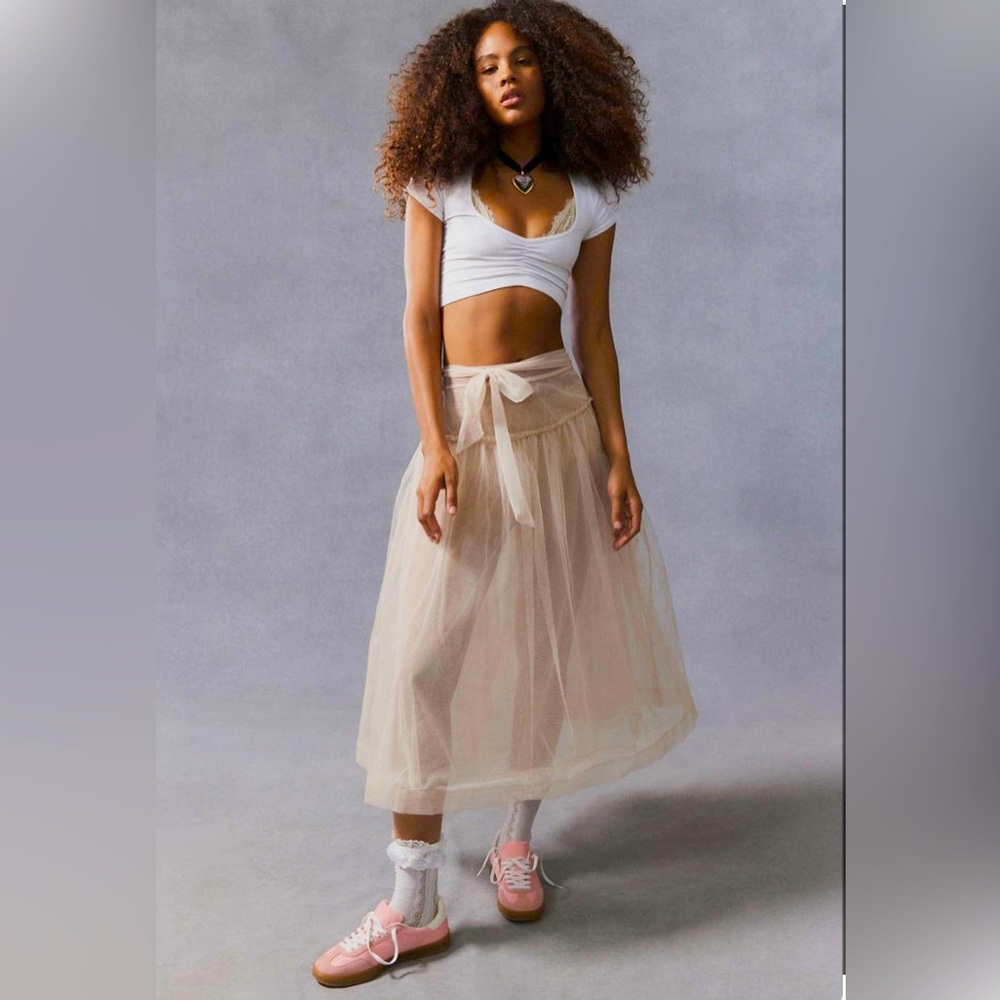 UO Brielle sheer tulle midi skirt. Size S. Brand new with tags.